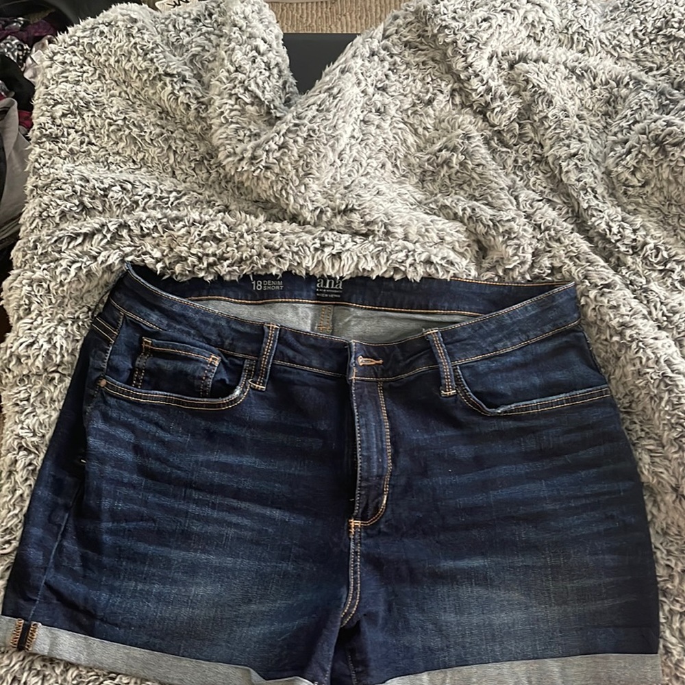 Women Jean shorts